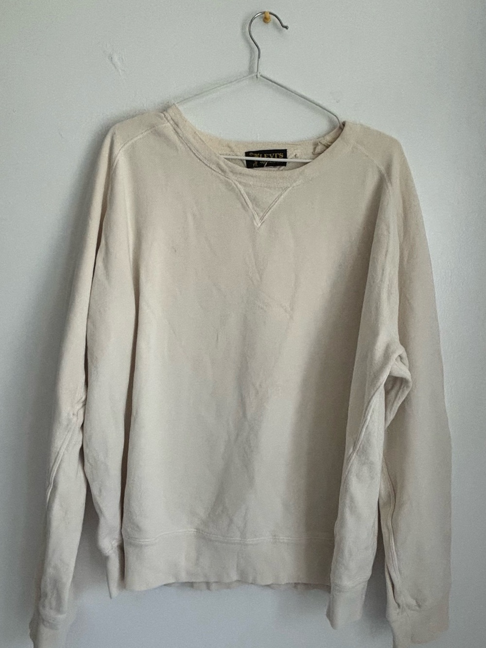 Vintage Levi’s Sportswear Crewneck Sweatshirt – 100% Cotton – Cream/Off White